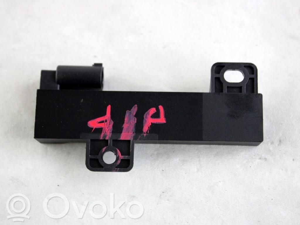 Jeep Grand Cherokee Amplificatore antenna