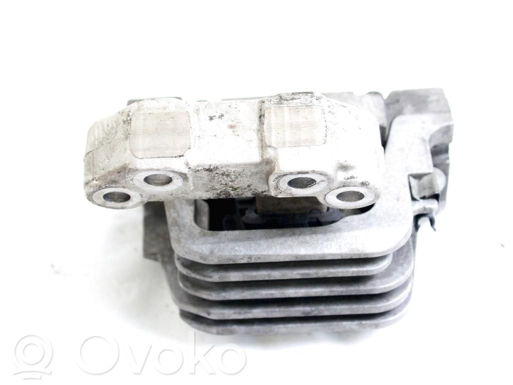 Engine mounting bracket   9681095580