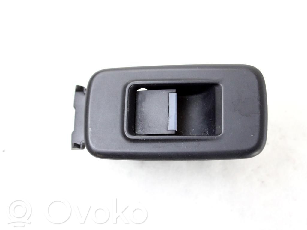 Interruptor del elevalunas eléctrico   GX7314717AC