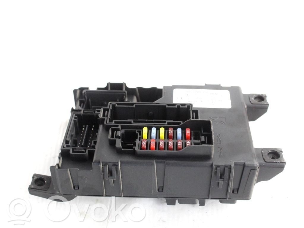 Fiat Grande Punto Module de fusibles 
