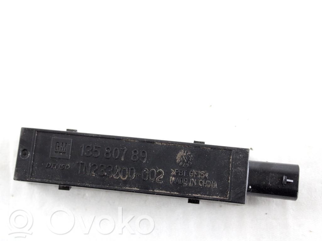 Opel Astra K Amplificador de antena aérea 