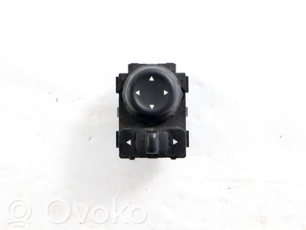 Comutator oglinzi laterale   255705RA0A