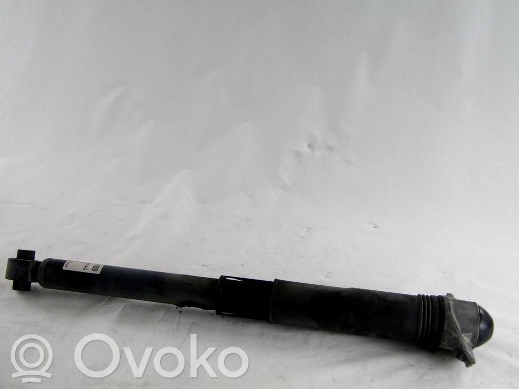 Volkswagen Golf VII Amortyzator tylny 
