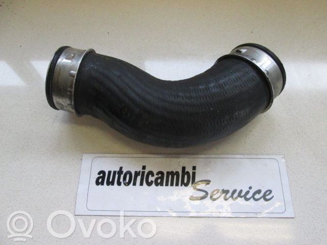 Furtun/conductă intercooler   1K0145838D