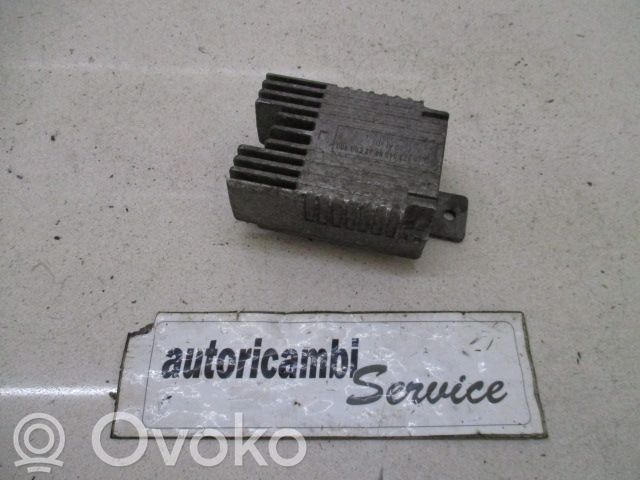 Module de commande de ventilateur   0235456832