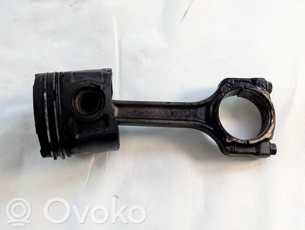 Opel Astra J Pistón con biela 