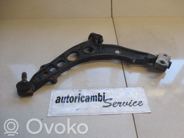 Lancia Y 840 Querlenker Achsschenkel vorne