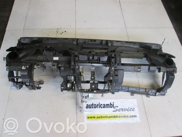 Mazda CX-7 Dashboard 