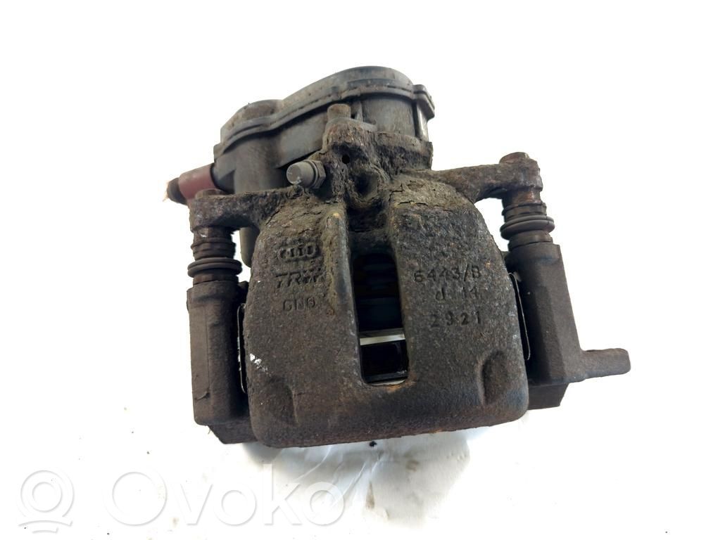 Etrier frână spate   8K0615404E
