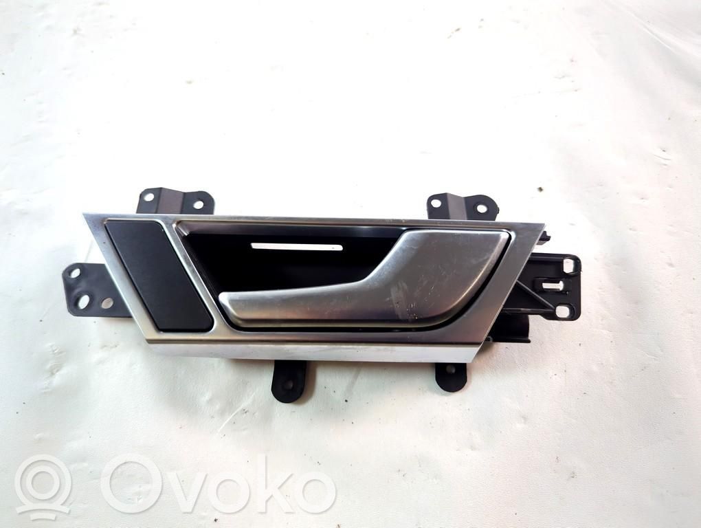 Manecilla interna puerta delantera   4F0839020F
