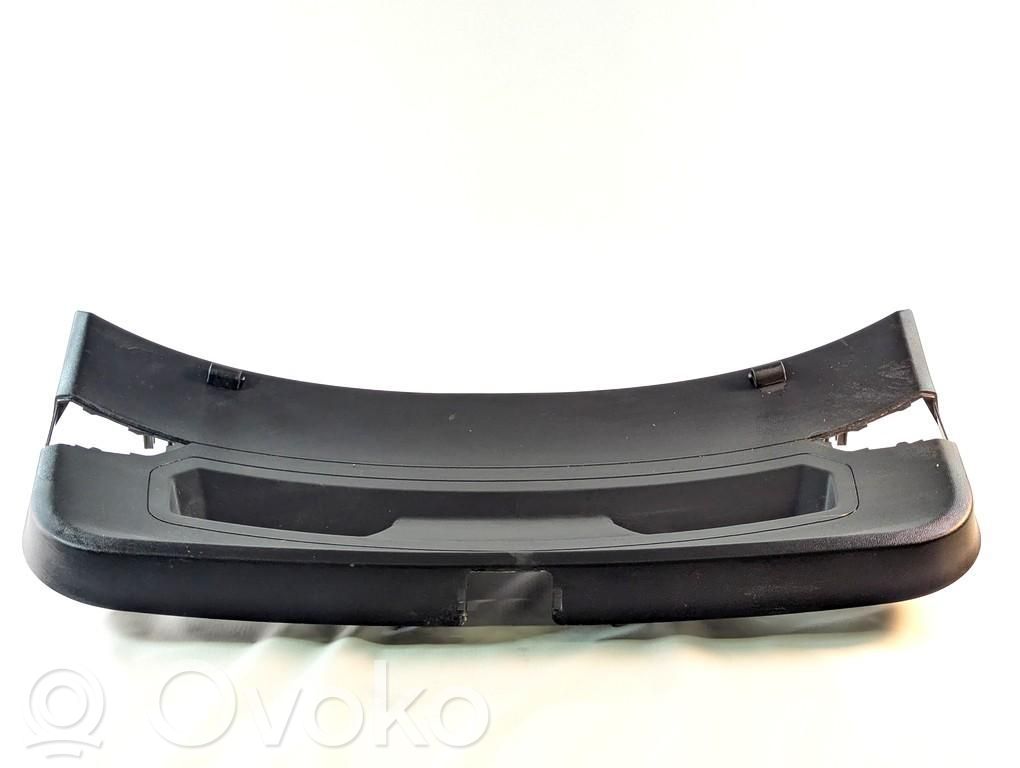Audi Q8 Rivestimento portellone posteriore/bagagliaio 