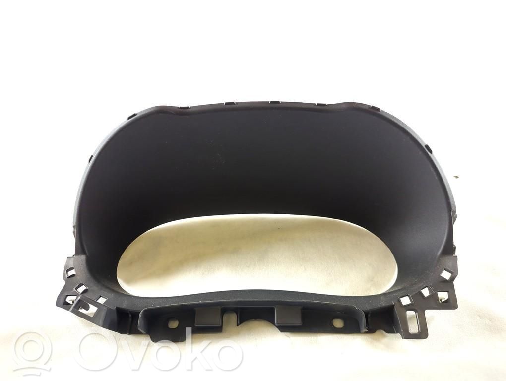 Dacia Duster Moldura del panel 