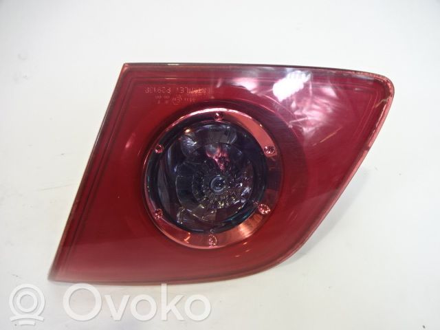 Mazda 3 I Feux arrière / postérieurs