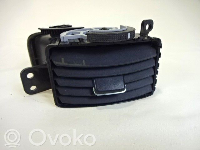 Toyota Corolla Verso AR10 Garniture, panneau de grille d'aération latérale
