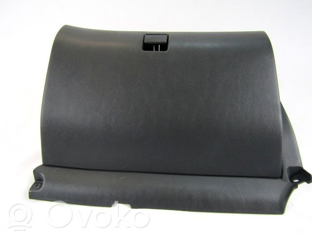 Toyota Corolla E110 Daiktadėžės (bordačioko) komplektas 