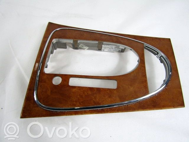 Mercedes-Benz E W211 Altra parte interiore