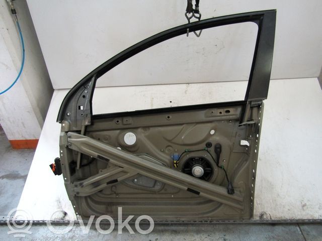 Puerta delantera   1K4831301AB