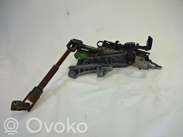 Ohjauspyörän akselisarja   4M513C529FC