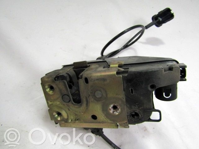 Renault Megane II Takaoven lukko