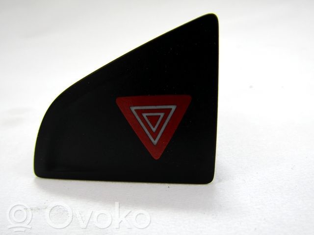 Hazard light switch   96594789KR