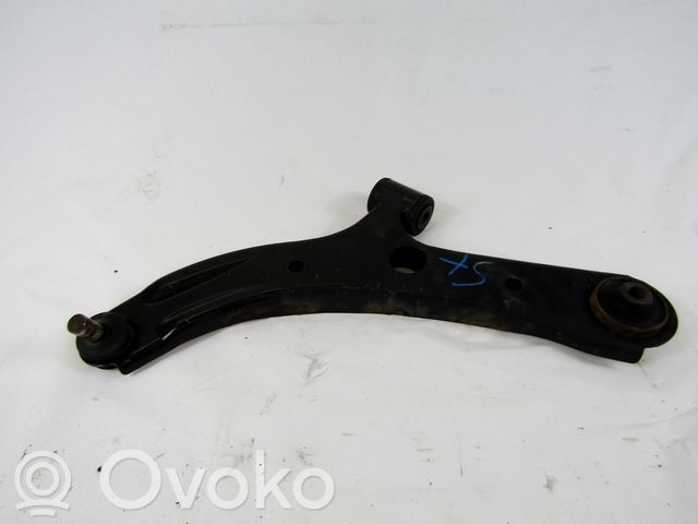 Suzuki Swift I Querlenker Achsschenkel vorne
