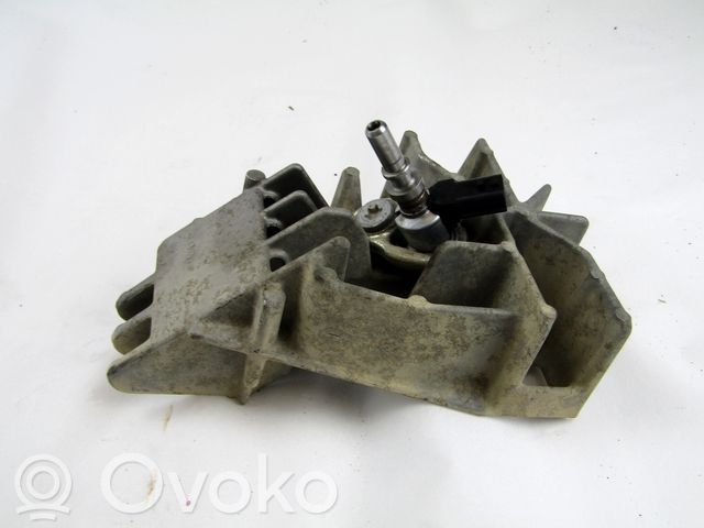 Inyector de combustible   8200769153