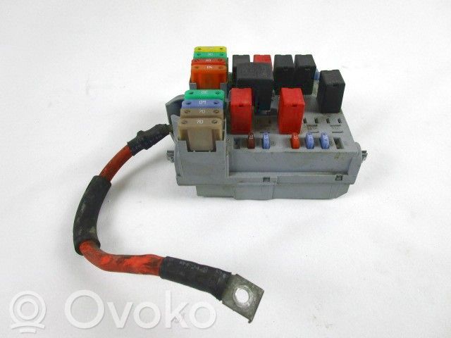 Módulo de fusible   51792195