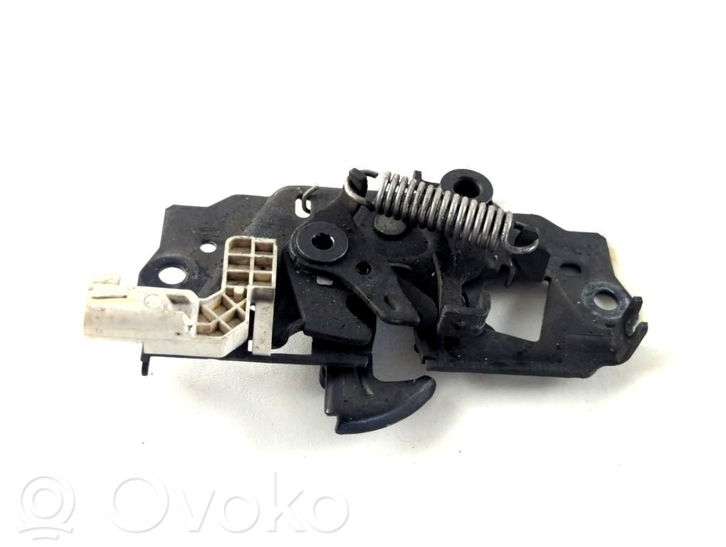 Ford Focus Serrure de capot