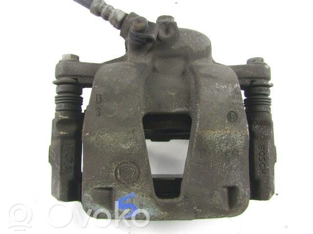 Etujarrusatula   77364646