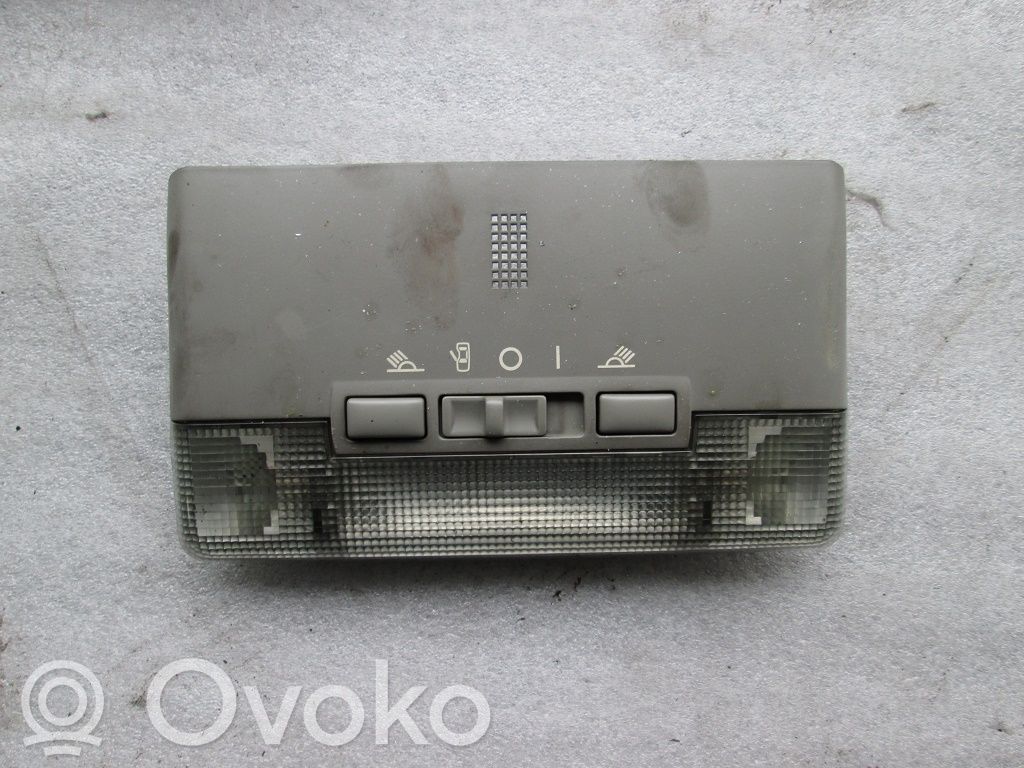 Audi A8 S8 D2 4D Luz del asiento delantero 