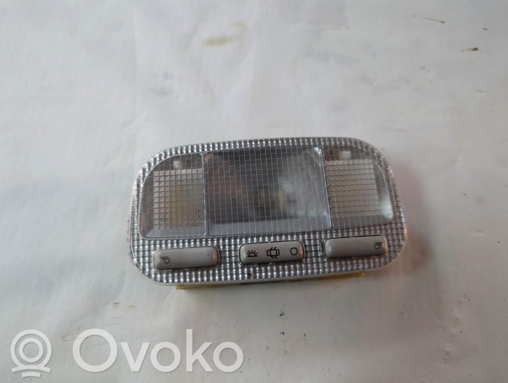 Etuistuimen valo   9680713880
