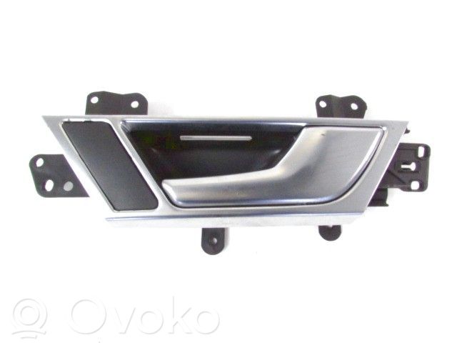 Manecilla interna puerta delantera   4F0839020F