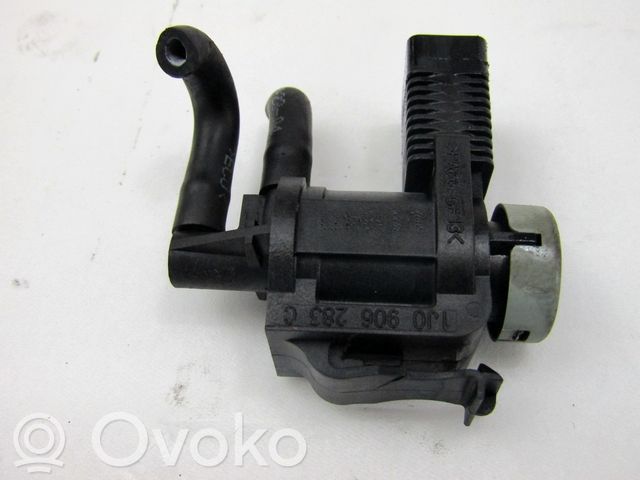 Electroválvula del turbo   1J0906283C