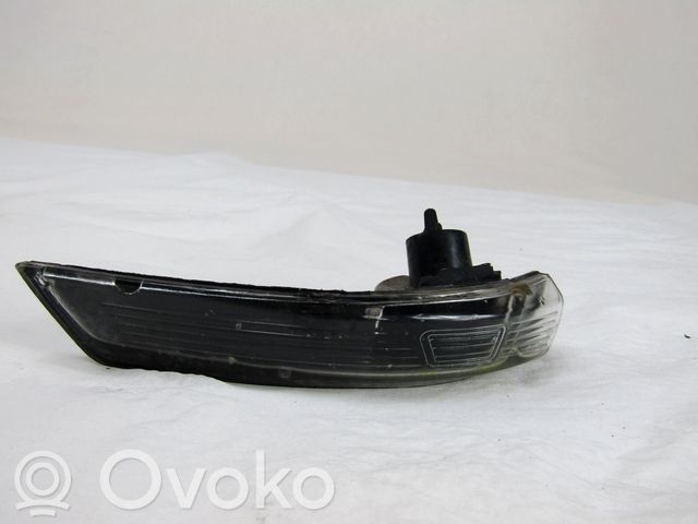 Front indicator light   1538488