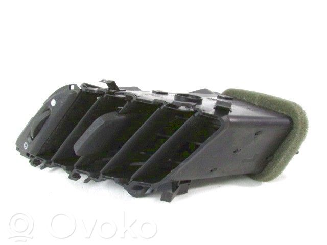 Rejilla de ventilación central del panel   8A61A018B09AEW