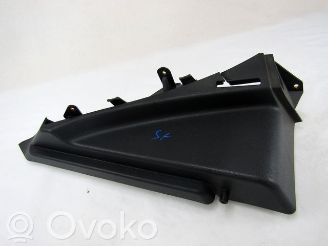 Opel Astra H Boczek / Tapicerka / bagażnika 