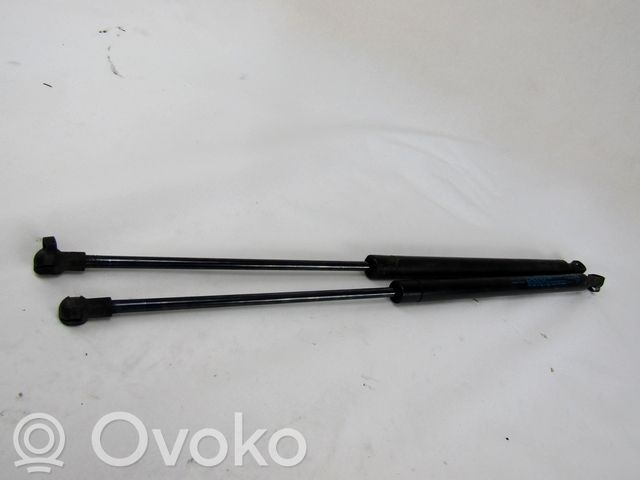 Fiat Panda II Amortizor capotă motor 