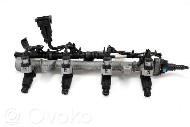 Hyundai Matrix Inyector de combustible 