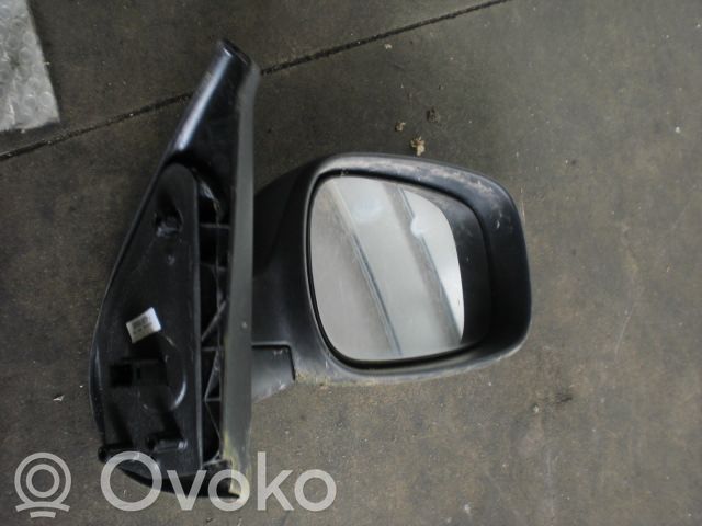 Nissan Kubistar Elektryczne lusterko boczne drzwi przednich 