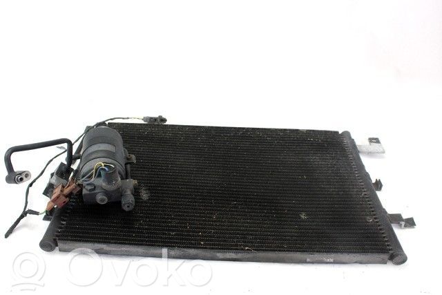 Radiateur condenseur de climatisation   4825941