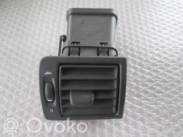 Volvo C30 Grilă ventilație/ramă laterală bord 