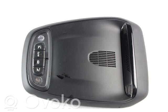 Volvo V40 Etuistuimen valo