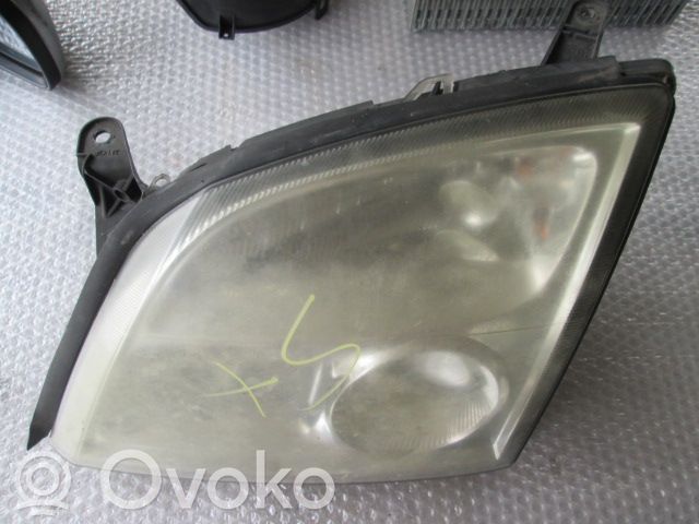 Opel Vectra C Faro/fanale 