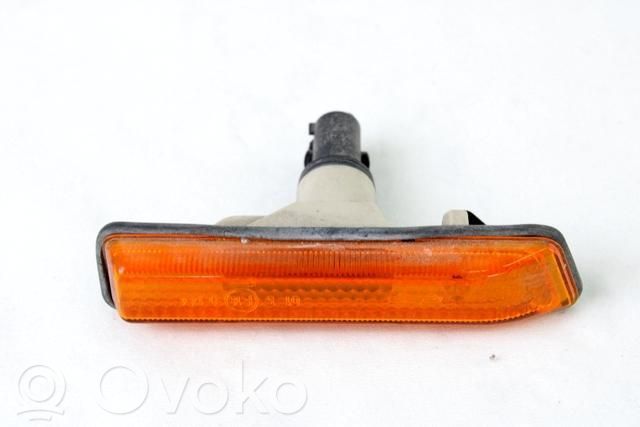 BMW 5 E60 E61 Kierunkowskaz przedni 