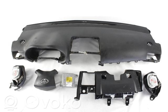 Toyota Avensis T250 Set airbag 
