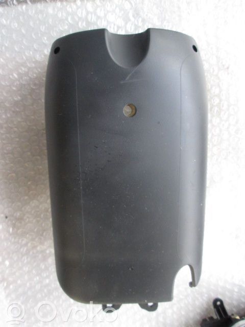 Otras partes del panel de instrumentos   4F1953497D