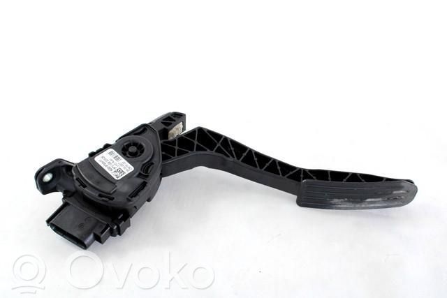 Land Rover Freelander 2 - LR2 Akceleratoriaus pedalas 