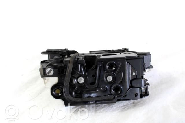 Volkswagen Polo V 6R Serratura portiera posteriore
