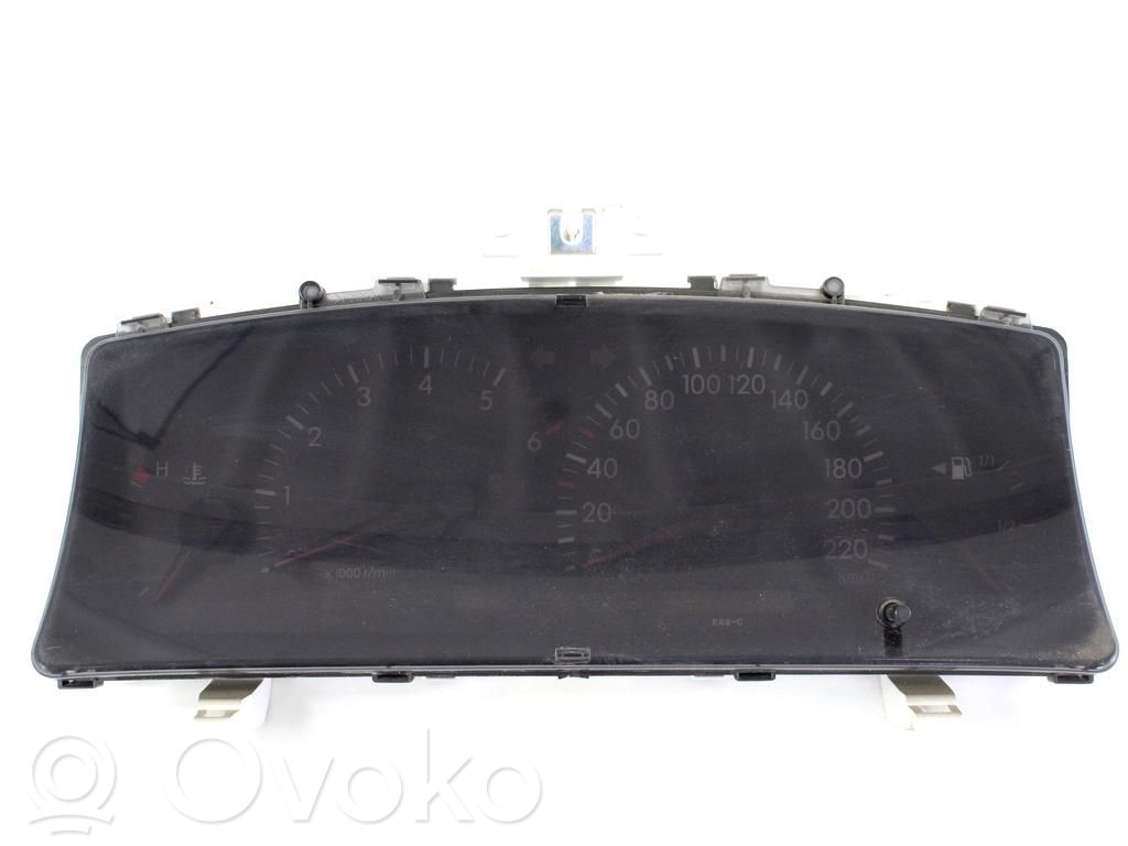 Toyota Corolla E120 E130 Tachimetro (quadro strumenti)