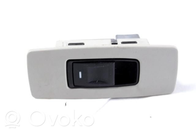 Interrupteur commade lève-vitre   04602743AA